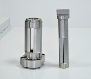 Máquina dobladora automática de reglas de acero con motor y PLC para la fabricación y corte de troqueles láser - Product Image 3