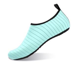 Chaussures de plage en gros à semelle souple pour le printemps et l'été, idéales pour la plongée, le snorkeling, la randonnée aquatique, pour hommes, femmes et adultes, à rayures, séchage rapide - Product Image 5