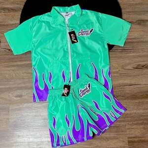 DCY 2025 <span class=keywords><strong>Tuta</strong></span> Sportiva Estiva da <span class=keywords><strong>Uomo</strong></span> in Nylon Personalizzata con Doppia Cerniera, Traspirante e Leggera, Asciugatura Rapida, Felpa con Cappuccio e <span class=keywords><strong>Pantaloncini</strong></span> Ricamati su Misura - Product Image 6