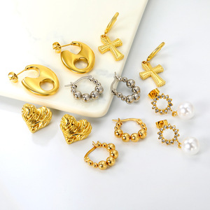 ต่างหูทรงเรขาคณิต ชุบทอง 18k สแตนเลส รูปหัวใจ ไม้กางเขน จมูกหมู แฟชั่นสำหรับผู้หญิง - Product Image 1