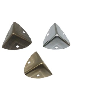 <b>Corner</b> <b>Protectors</b> Iron 37mm Shock Resistance For Packaging Box Protection - Product Image 5