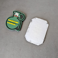 Écusson tactique de style grenade en caoutchouc PVC 3D avec insigne de crochets pour les amateurs de plein air