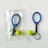 Porte-clés Mini Balle de Tennis en Gros, en Plastique Durable, Souvenir Sportif, Cadeaux Promotionnels pour Couples, Pendentif de Voiture Tendance