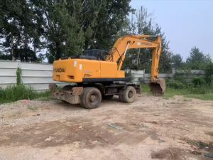 Excavadora de cadenas de 21 toneladas Hyundai 210W-7 usada en venta con motor original, caja de cambios y bomba para inspección por video - Product Image 6