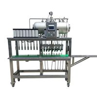 Machine de remplissage et de bouchage semi-automatique pour bouteilles en verre à 8 têtes