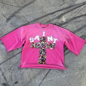 Camiseta de hombre personalizada de fabricante, de alto gramaje, con efecto desgastado, corte cropped y holgado, con gráfico de pedrería y manga corta, estilo oversize - Product Image 1