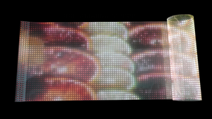 Pantalla LED P10 de Película de Cristal, Pantalla LED Transparente Flexible para Interiores, Ideal para Exhibiciones Creativas - Product Image 5