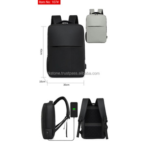 Mochila con puerto USB Unisex personalizada de Vietnam, bolsa impermeable de poliéster para ordenador portátil con cremallera para negocios y Deportes - Product Image 4