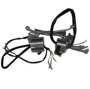 Venta al por mayor de fábrica, interruptor de mango plateado clásico para motocicleta clase A, interruptor de palanca de mango izquierdo y derecho, apto para CD70 JH70 - Product Image 1