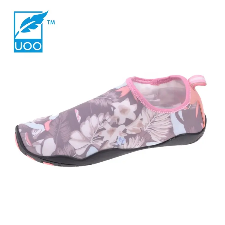 UOO Custom Barefoot Shoes Lightweight Water Shoes Neoprene Beach Shoes for Women