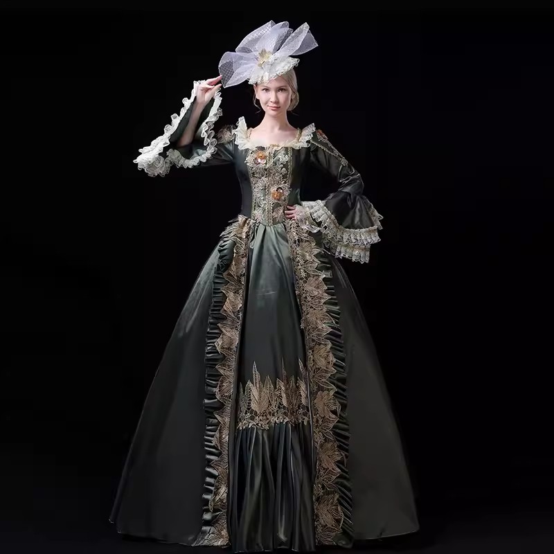 Medieval Vintage Women's Tea Dress - Renaissance Cosplay