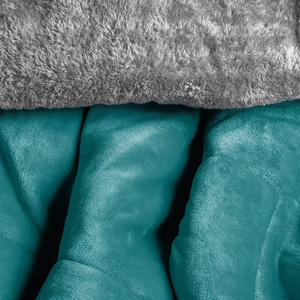 Coperta invernale turchese Ks/qs con pelle di pecora Vianney in multicolore - Product Image 1