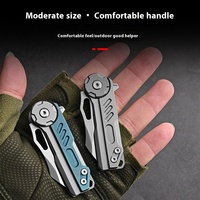 Mini couteau pliant portable pour l'extérieur Outil à lame de poche pour application industrielle de qualité bricolage avec porte-clés personnalisé OEM
