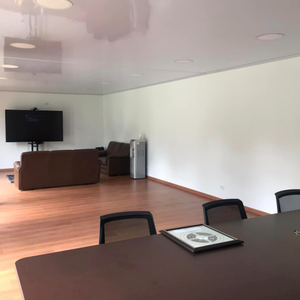 Bungalow <span class=keywords><strong>de</strong></span> <span class=keywords><strong>madera</strong></span> prefabricado moderno <span class=keywords><strong>de</strong></span> Malasia con material <span class=keywords><strong>de</strong></span> contenedor <span class=keywords><strong>de</strong></span> panel sándwich para uso <span class=keywords><strong>de</strong></span> Villa <span class=keywords><strong>de</strong></span> oficina en Australia - Product Image 2