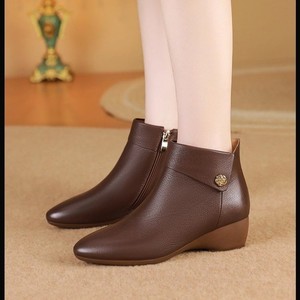 Stivali da Donna Classici Retrò con Cerniera alla Caviglia, Tacco Basso, Punta Tonda, Stile Western, Nuova Collezione Autunno Inverno 2025 - Product Image 2