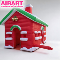 Maison gonflable rouge de Noël avec souffleur, Grotte du Père Noël gonflable commerciale en tissu Oxford 420D, Maison à toit enneigé