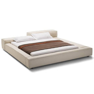 Lit en tissu moderne et minimaliste pour chambre à coucher, tête de lit fermée en forme de bloc de tofu avec rembourrage doux intégré et base en <span class=keywords><strong>lattes</strong></span> de bois - Product Image 3