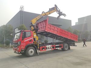 Grue montée sur camion Dongfeng 8-10 tonnes avec grappin à griffes, grue à flèche télescopique hydraulique de 20 m pour la manutention des matériaux - Product Image 5