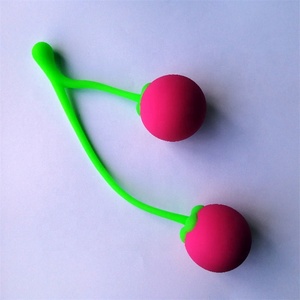 Vibratore palla Kegel in Silicone per donne adulte esercizio Vagina stringendo palle Kegel Color ciliegia - Product Image 5
