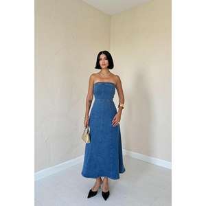 Robe longue en jean bleue pour femme, élégante et stylée, pour la vente en gros - Product Image 4