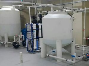 Réservoirs de <span class=keywords><strong>carburant</strong></span> et d'eau en plastique à fond conique en LLDPE, fabriqués sur mesure par une usine OEM ODM, rotomoulés, durables, garantie 2 ans, haute pression - Product Image 6