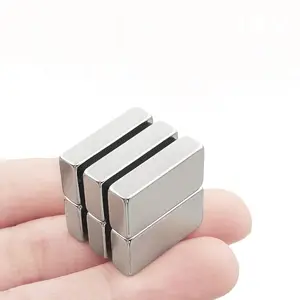 N52 Multi-Use Premium Rare Earth Magnets Bars Rectangular Metal Neodymium Magnets For Refrigerator Craft Industrial Tool Storage