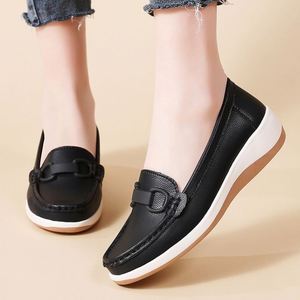 Mocasines Casuales de Moda para Mujer 2026, Zapatos Planos Antideslizantes de un Solo Color, Zapatos Modernos para Mamá - Product Image 1