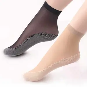 Großhandel billig schiere ultra dünne Nylon Spitze Seide transparente Damen Damen Designer Socken Frauen Hautfarbe