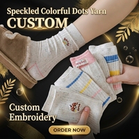 Chaussettes mi-mollet colorées à rayures mouchetées pour femmes, avec broderie de dessin animé mignon, chaussettes décontractées douces et respirantes pour usage quotidien