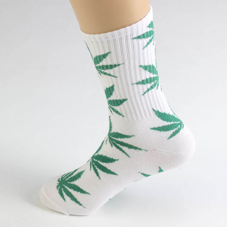 Men Street Funny Sport Crew Socks Bulk Wholesale Combed Cotton Hip Hop Fashion Weed Hemp Leaf Couple Socks