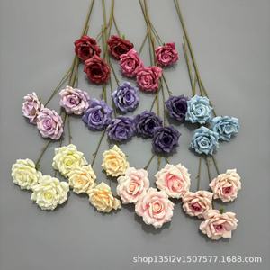 Flores Artificiales Qiye, Rosa Mocha de Seda, Decoración de Boda, Estilo Moderno y Romántico - Product Image 2