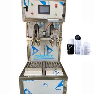 Remplisseuse semi-automatique à double tête en plastique anti-corrosion Toliet Liquid Cleaner <span class=keywords><strong>Chlore</strong></span> Blanchiment Eau Huile Machine de remplissage de poids - Product Image 1