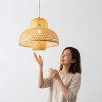Lampe suspendue en rotin tressé artisanal, lampe de plafond en bambou, lumière d'ambiance chaude pour salon, chambre à coucher