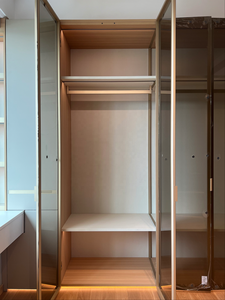 Chambre à coucher moderne et minimaliste <span class=keywords><strong>de</strong></span> luxe : armoire, meuble <span class=keywords><strong>de</strong></span> rangement, dressing. - Product Image 6