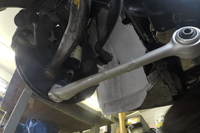 Bras de suspension inférieur avant gauche de haute qualité en alliage d'aluminium argenté avec garantie de 12 mois pour E60
