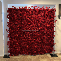 MoKtong Burgunderrote Blumenwand-Kulisse mit Luxuriösen Seidenrosen und Künstlichem Grün für Formelle Veranstaltungen und Gala-Dekoration