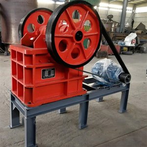 Mobiler kleiner Fels <span class=keywords><strong>PE</strong></span>-200 * 300 Backen brecher mit Wechselstrom motor für Goldberg bau und Erz zerkleinerung - Product Image 5