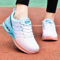 Nouvelles baskets pour femmes, respirantes, en mesh, pour la course à pied, semelle confortable avec coussin d'air, chaussures légères et tendance pour les voyages