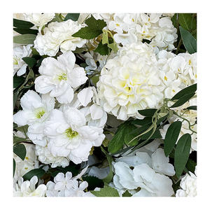 Arreglo Floral Clásico de Seda Blanca, Ramo Mixto Hecho a Mano, Centro de Mesa para Decoraciones de Boda - Product Image 3