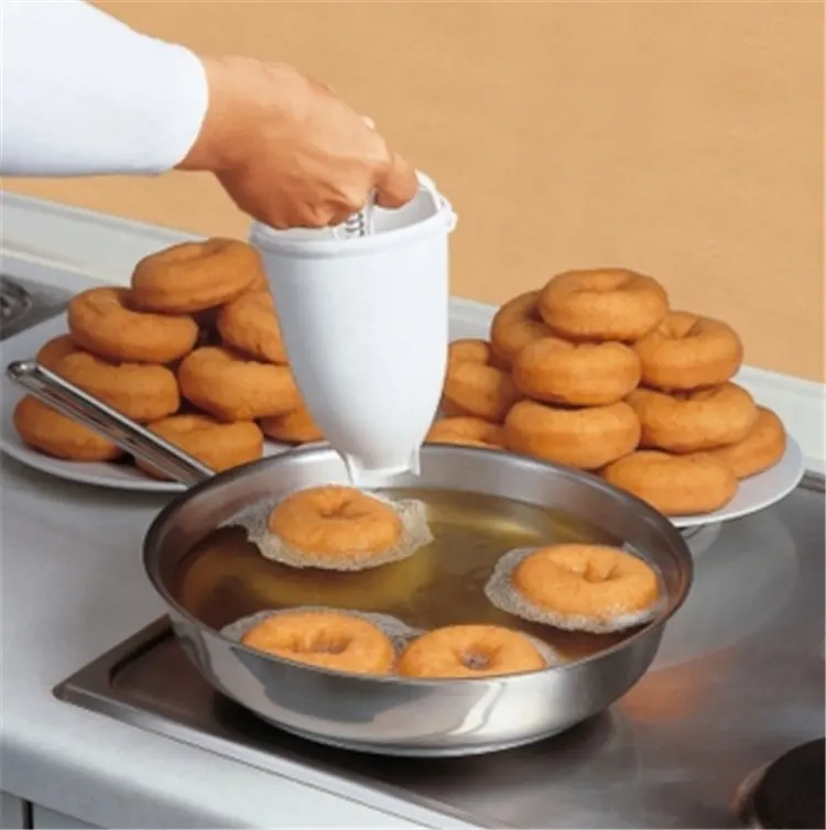 도넛 형 쉬운 빠른 휴대용 도넛 제작자 수동 와플 분배기 도넛 기계