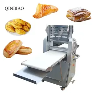 China QinBiao panadería automática phyllo hojaldre laminadora de masa de panadería 30 kg rodillo mini laminadora de masa pequeña aplanar