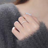 Kleiner Fischring Minimalistischer Luxus-Schmuck aus Poliertem S999 Silber für den Alltag