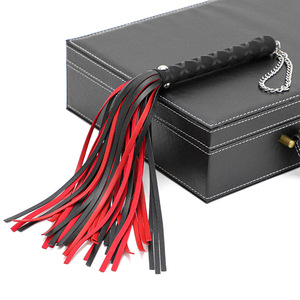 BDSM เฆี่ยนสีดำแดงแส้วินัยเฆี่ยนสำหรับผู้ใหญ่ - Product Image 2