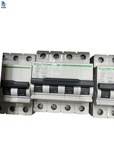 Interruptor de Circuito 4P63A, Interruptor de Circuito en Miniatura, Interruptor de Sobrecarga, Interruptor Eléctrico de Bajo Voltaje, Montaje en Riel DIN, 63A, 4 Polos - Product Image 1
