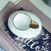 Cendrier créatif classique en forme d'œuf à fente unique, portable, en céramique, style européen et américain, accessoires pour fumeurs pour la maison et la voiture