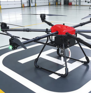 <span class=keywords><strong>Drone</strong></span> de nettoyage avec tests de qualité stricts pour un équipement fiable de nettoyage des panneaux solaires et des murs-rideaux en verre en hauteur - Product Image 1