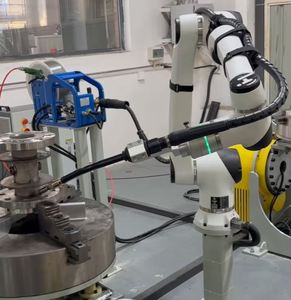 Robot collaboratif ONA HUAYAN Cobot E10-L avec une charge utile de 8 kg et une portée de bras de 1300 mm - Product Image 4