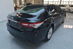 รถยนต์โตโยต้า แคมรี่ ปี <span class=keywords><strong>2019</strong></span> เครื่องยนต์ 2.0 ลิตร <span class=keywords><strong>มือ</strong></span><span class=keywords><strong>สอง</strong></span> เกียร์อัตโนมัติ น้ำมันเบนซิน ราคาถูก พร้อมหลังคาซันรูฟ - Product Image 6