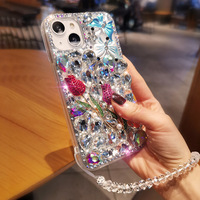 Coque de protection haut de gamme entièrement ornée de diamants avec bracelet pour iPhone 17 Pro Max, compatible avec les coques de téléphone iPhone 16, 15, 14, 13, 12, 11