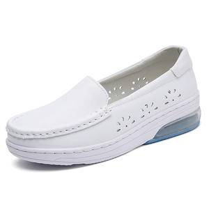 Nuove <span class=keywords><strong>Scarpe</strong></span> <span class=keywords><strong>Comode</strong></span> con Suola Morbida Antiscivolo, Aumentano l'Altezza, per <span class=keywords><strong>Lavoro</strong></span> Medico, <span class=keywords><strong>Scarpe</strong></span> da Infermiera per Donne per Tutte le Stagioni - Product Image 2